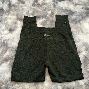 Nobull women’s sweatpants Hunter Heather sz S